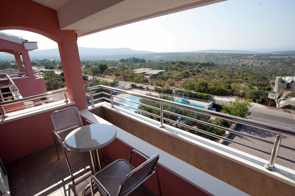 Apartments Marinic Primošten الغرفة الصورة