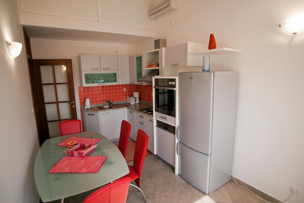 Apartments Marinic Primošten الغرفة الصورة